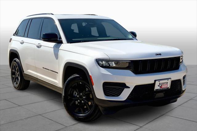 new 2025 Jeep Grand Cherokee car, priced at $40,999