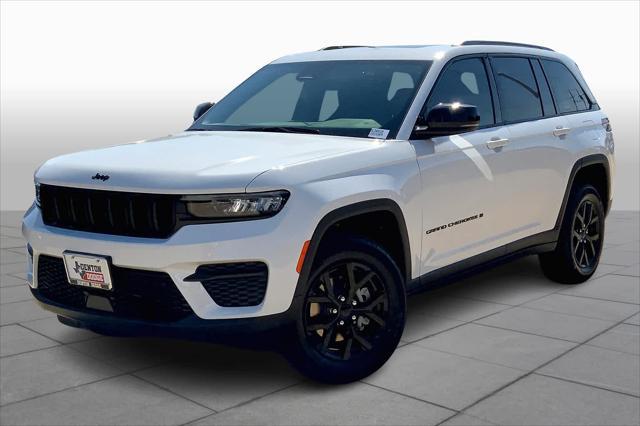 new 2025 Jeep Grand Cherokee car, priced at $40,999