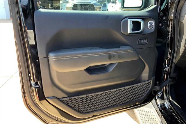 new 2025 Jeep Wrangler car, priced at $59,120