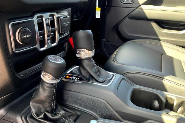 new 2025 Jeep Wrangler car, priced at $59,120