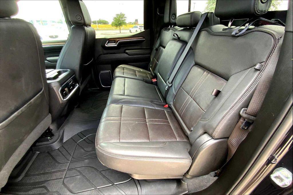 used 2022 Chevrolet Silverado 1500 car, priced at $49,590