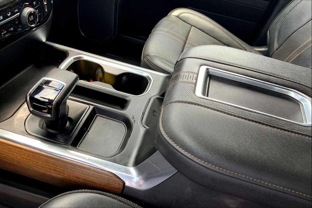 used 2022 Chevrolet Silverado 1500 car, priced at $49,590