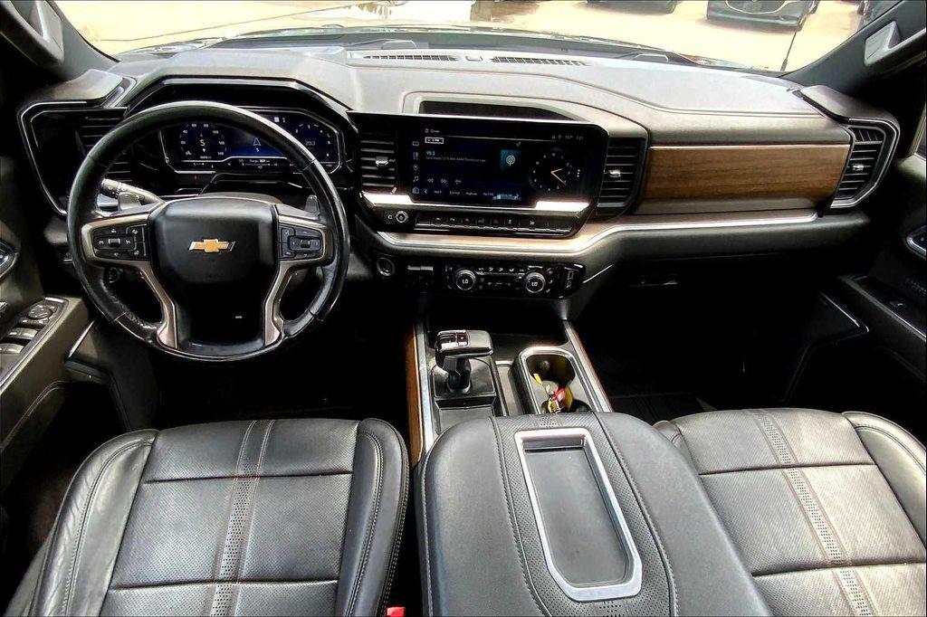 used 2022 Chevrolet Silverado 1500 car, priced at $49,590