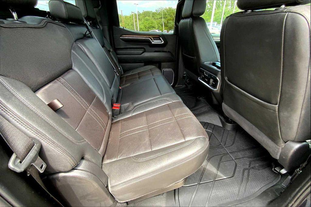 used 2022 Chevrolet Silverado 1500 car, priced at $49,590