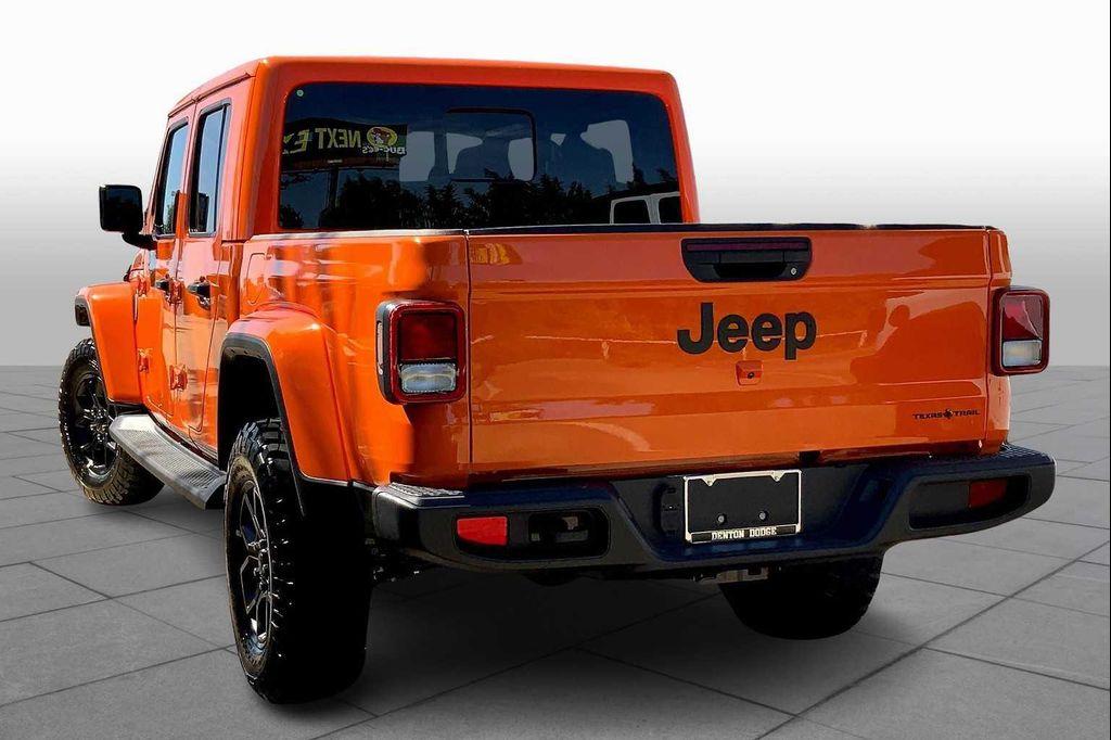 new 2025 Jeep Gladiator car, priced at $44,499