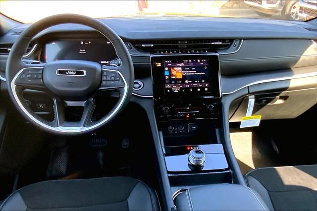 new 2025 Jeep Grand Cherokee car, priced at $48,375