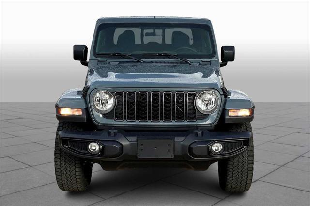 new 2025 Jeep Gladiator car, priced at $39,499