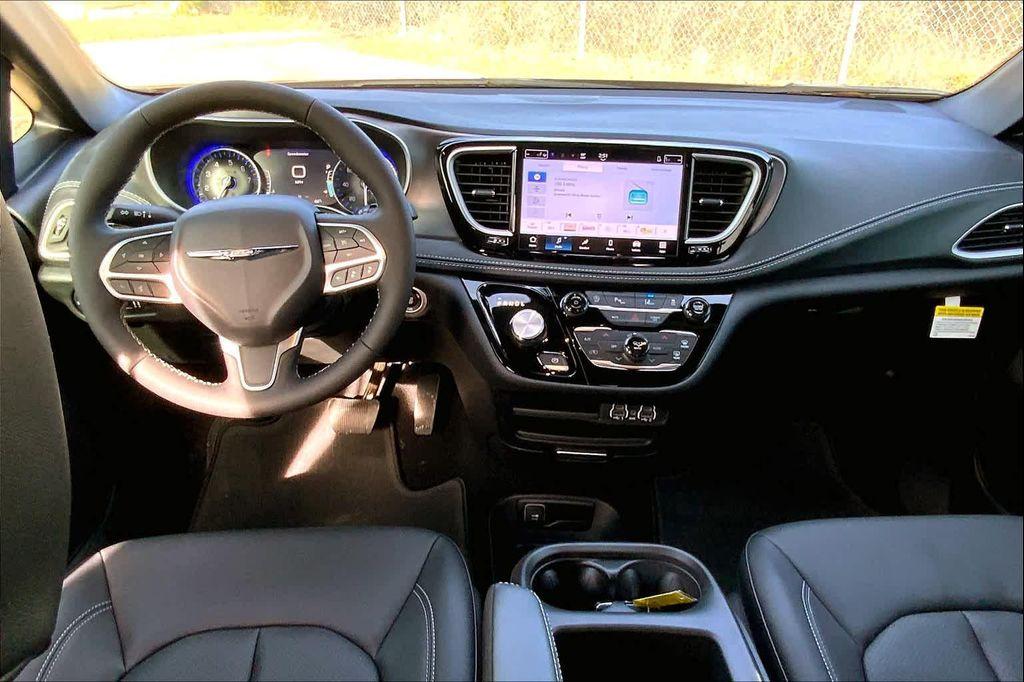 new 2025 Chrysler Pacifica car, priced at $42,999