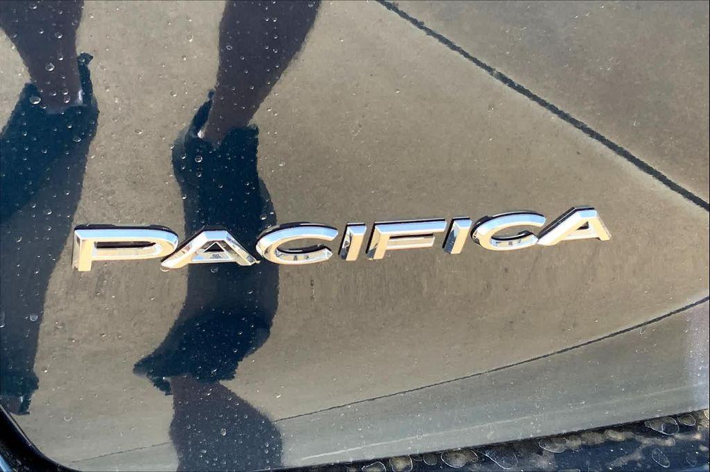 new 2025 Chrysler Pacifica car, priced at $42,999