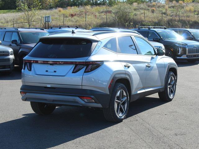 new 2025 Hyundai Tucson Hybrid car, priced at $35,326