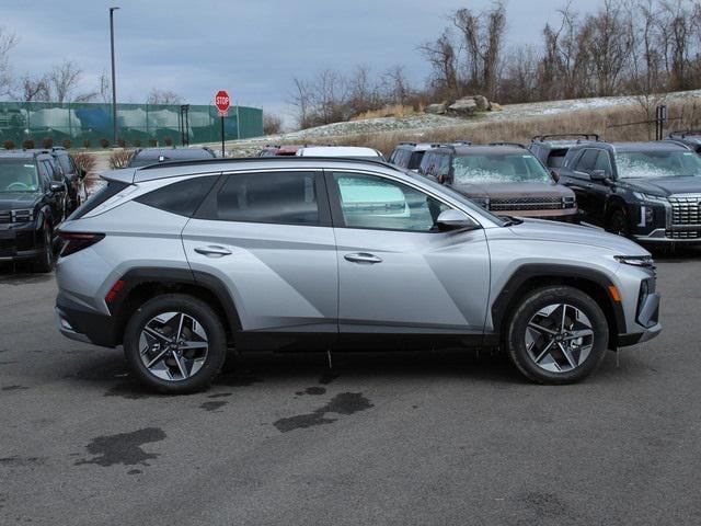 new 2025 Hyundai Tucson Hybrid car, priced at $35,487