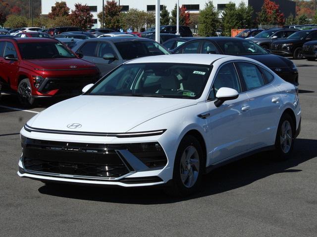 new 2025 Hyundai Sonata car, priced at $25,974