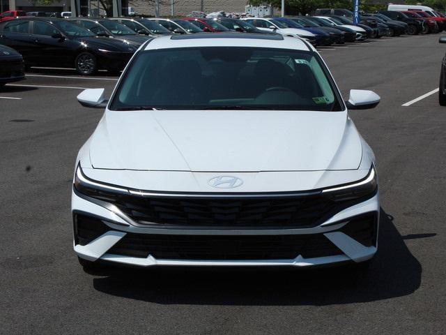 new 2024 Hyundai Elantra car, priced at $23,280