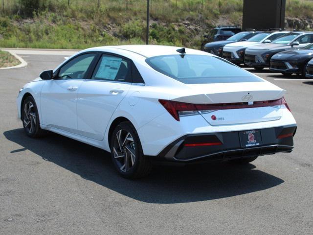 new 2024 Hyundai Elantra car, priced at $23,280