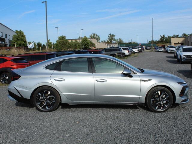 new 2025 Hyundai Sonata car, priced at $27,959