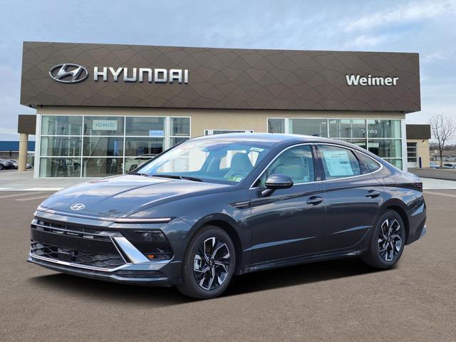 new 2024 Hyundai Sonata car, priced at $26,579