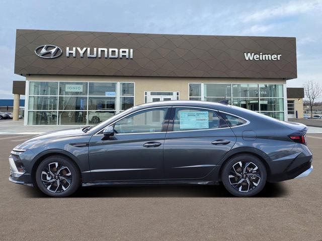 new 2024 Hyundai Sonata car, priced at $26,579