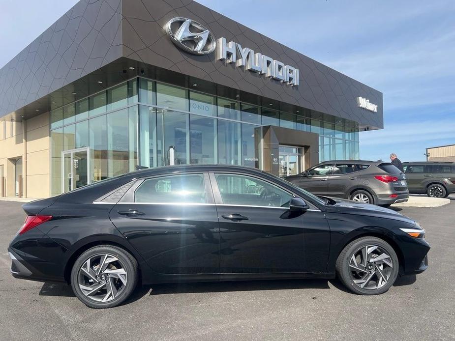 new 2024 Hyundai Elantra HEV car, priced at $26,999