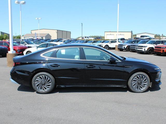 new 2024 Hyundai Sonata Hybrid car, priced at $27,926