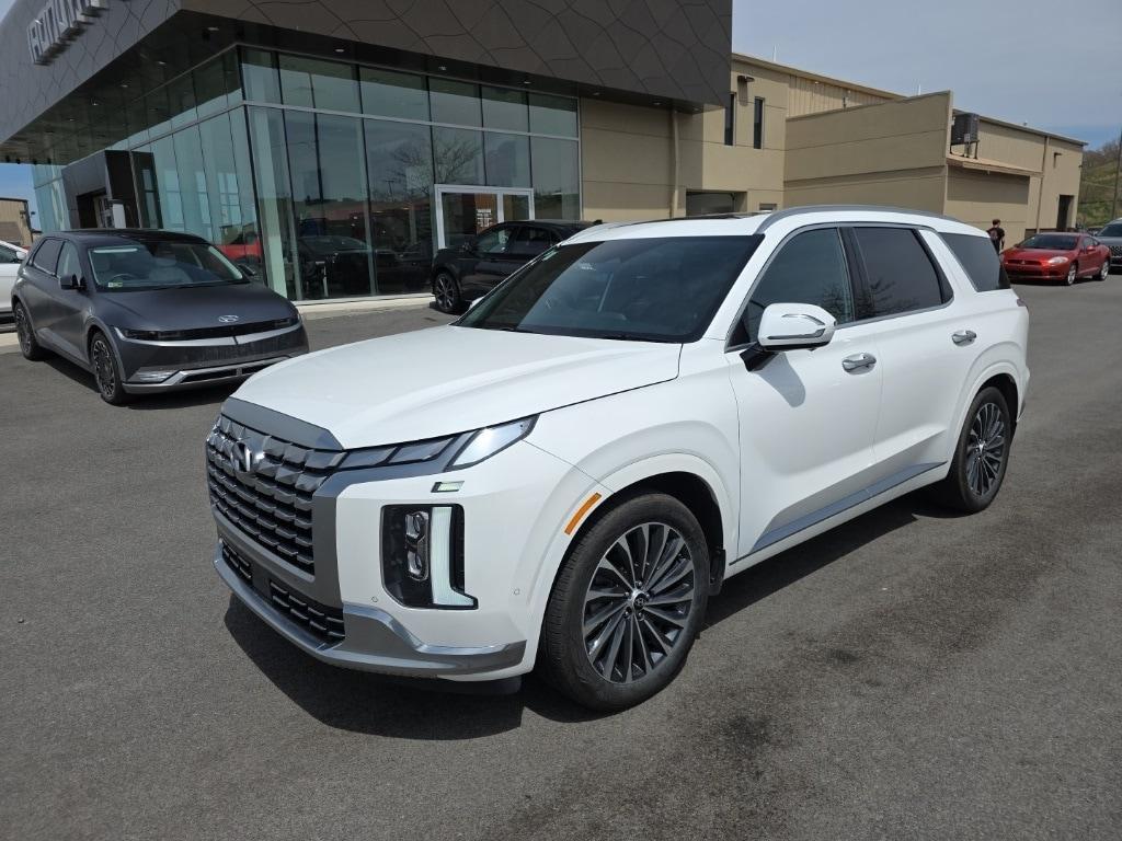 used 2023 Hyundai Palisade car, priced at $37,485