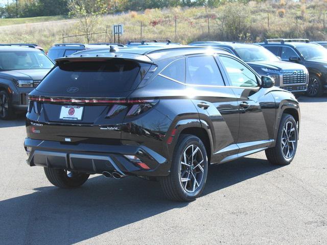 new 2025 Hyundai Tucson Hybrid car, priced at $37,076