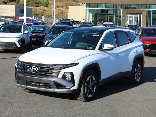 new 2025 Hyundai Tucson Hybrid car, priced at $35,777