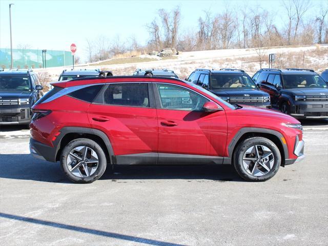 new 2025 Hyundai Tucson Hybrid car, priced at $36,188