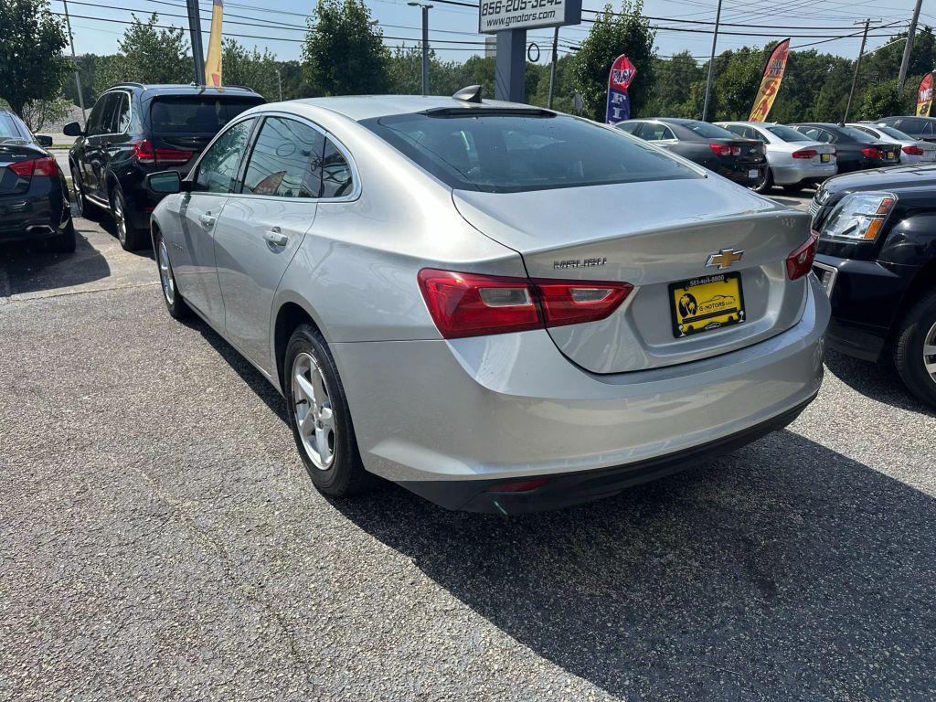 used 2018 Chevrolet Malibu car, priced at $9,695