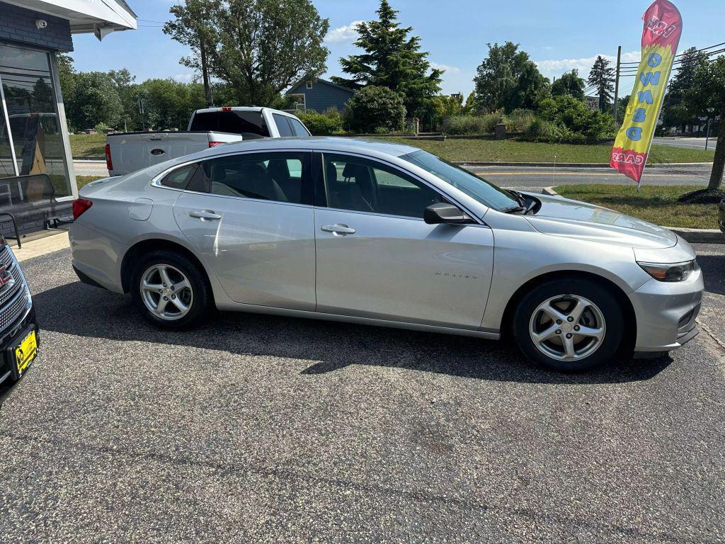 used 2018 Chevrolet Malibu car, priced at $9,695