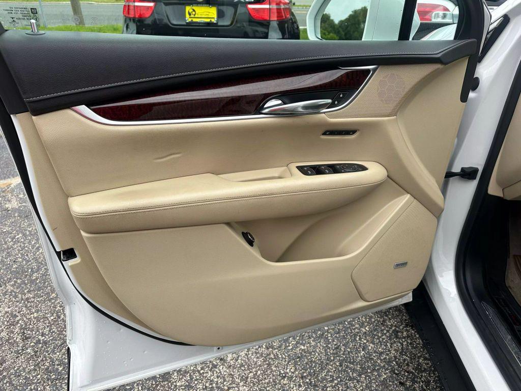 used 2017 Cadillac XT5 car, priced at $18,395