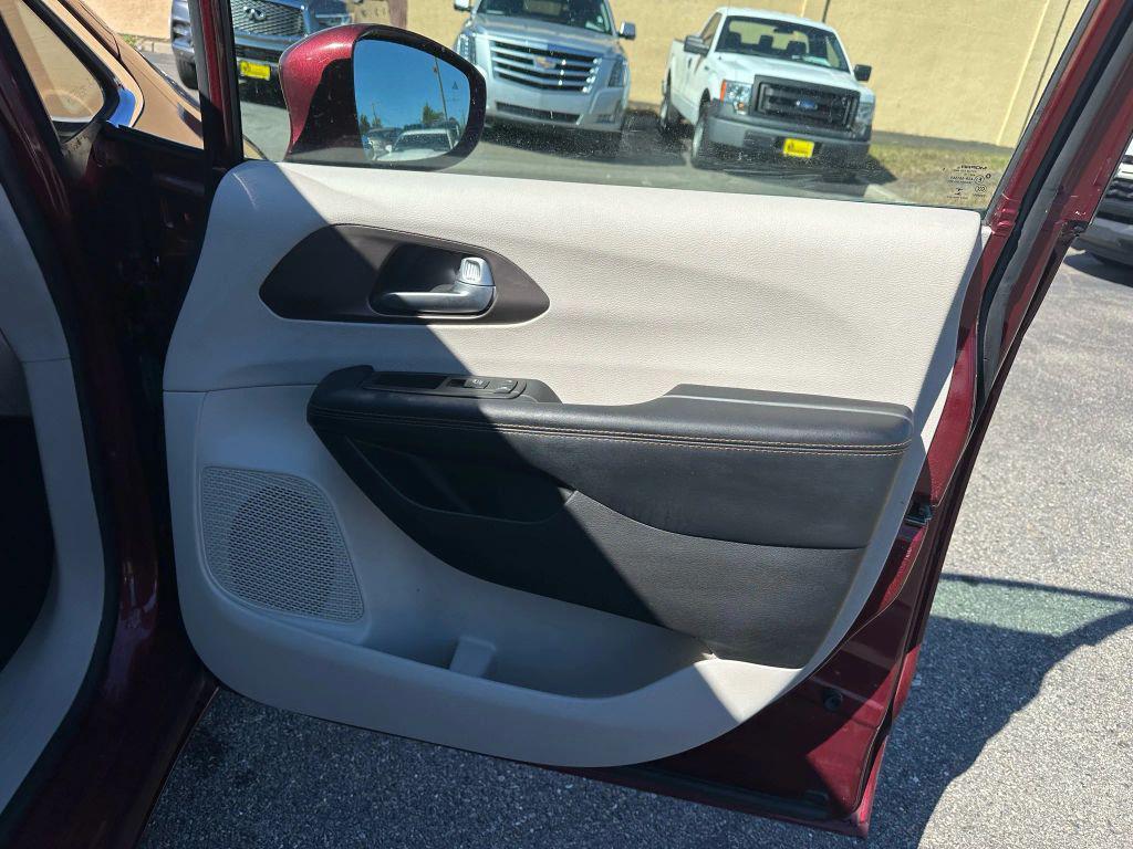used 2017 Chrysler Pacifica car, priced at $12,499