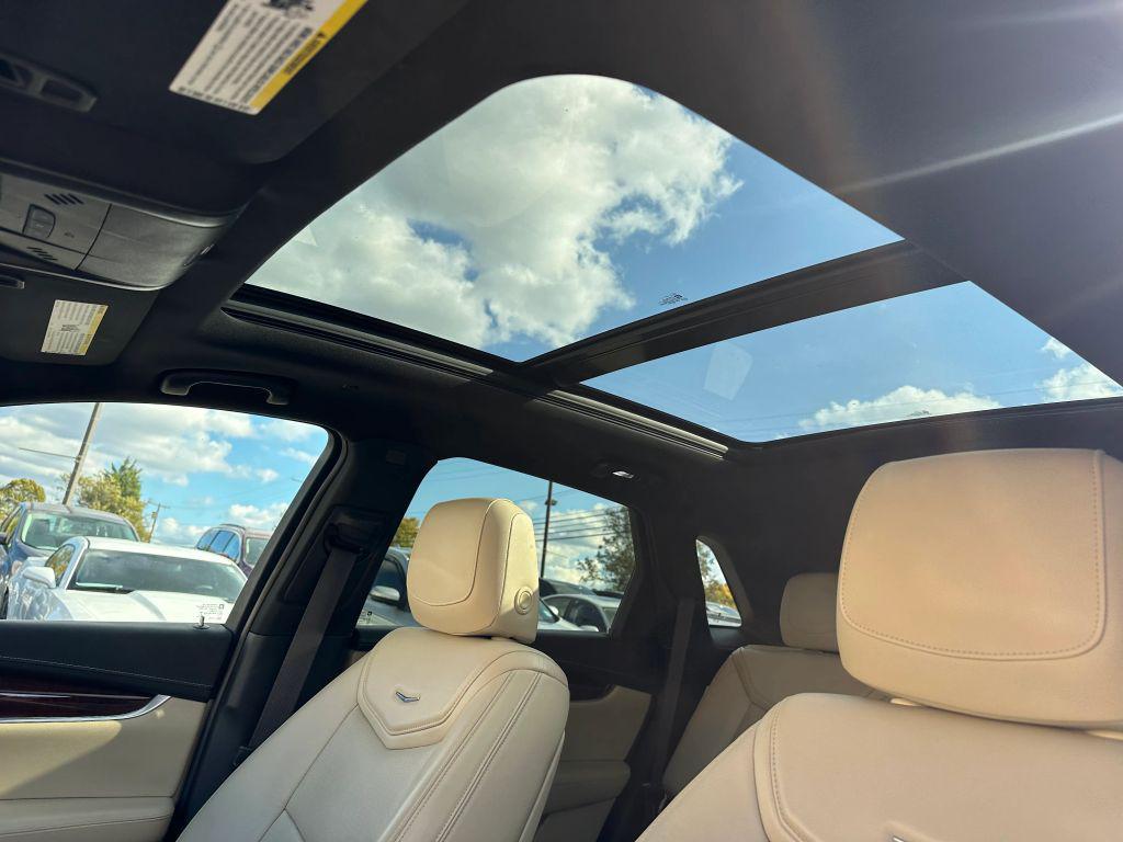 used 2017 Cadillac XT5 car, priced at $9,899