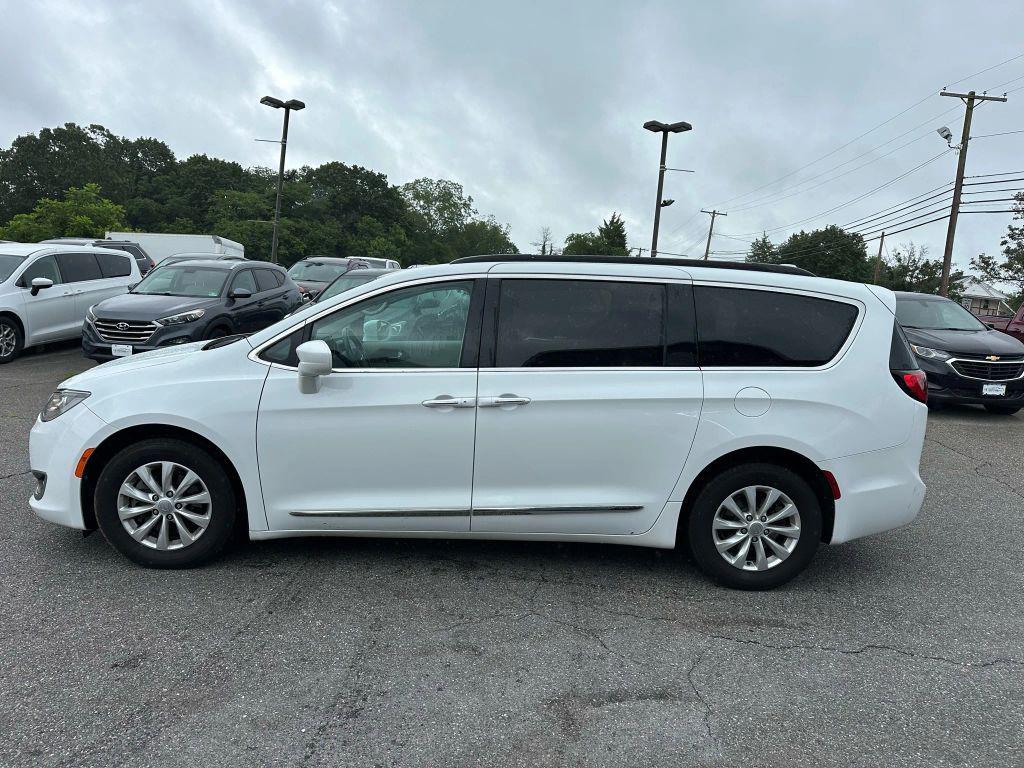 used 2017 Chrysler Pacifica car, priced at $11,999