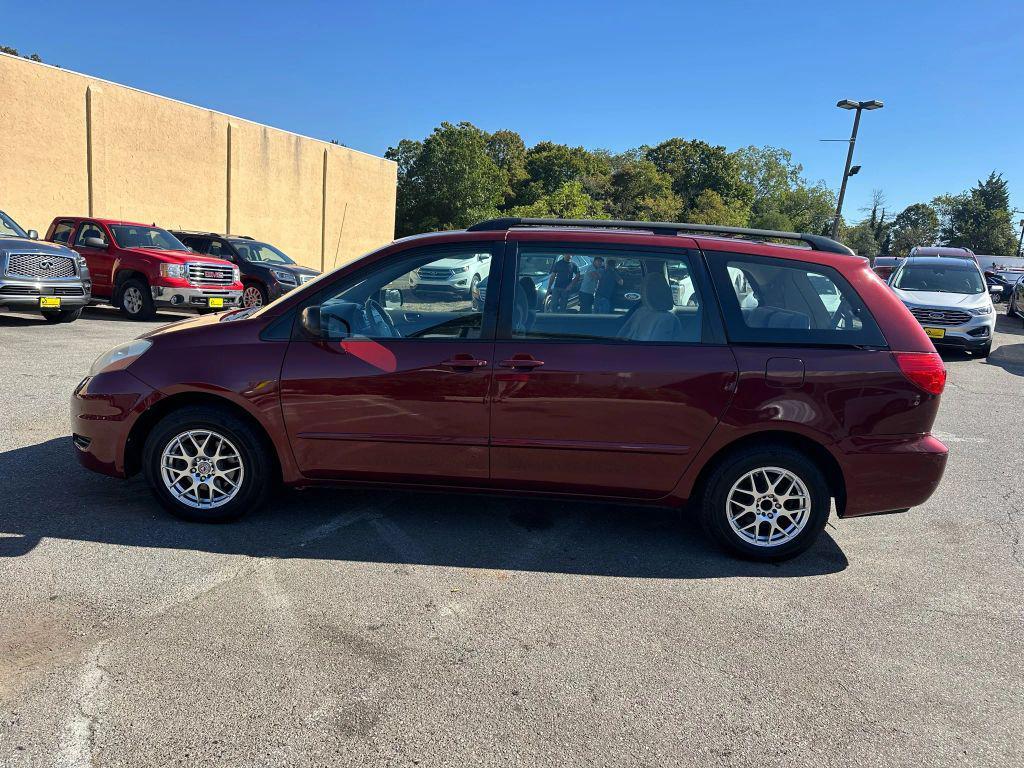 used 2009 Toyota Sienna car, priced at $7,495