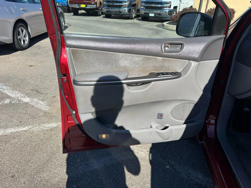 used 2009 Toyota Sienna car, priced at $7,495