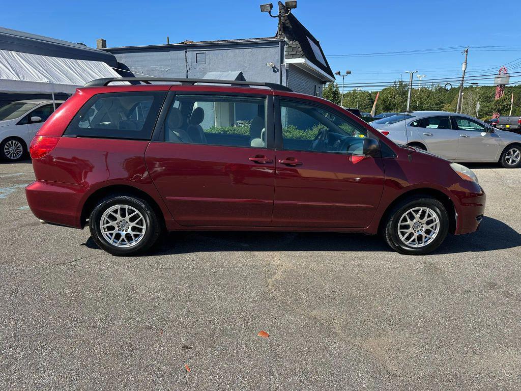 used 2009 Toyota Sienna car, priced at $7,495