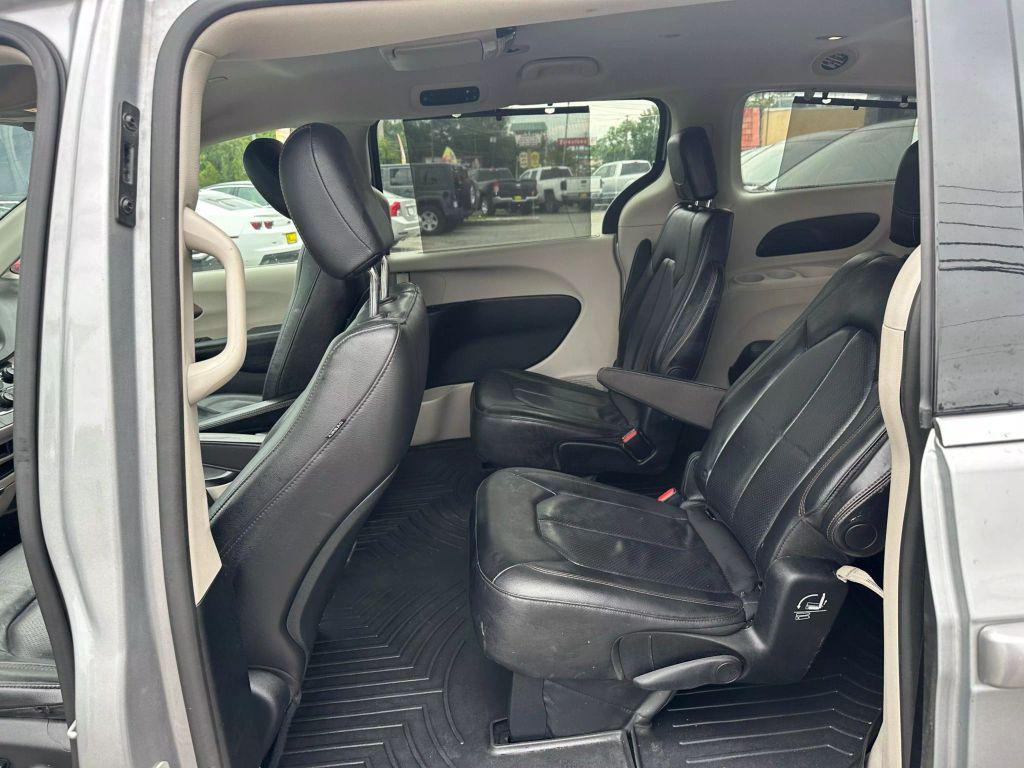 used 2019 Chrysler Pacifica car, priced at $14,995