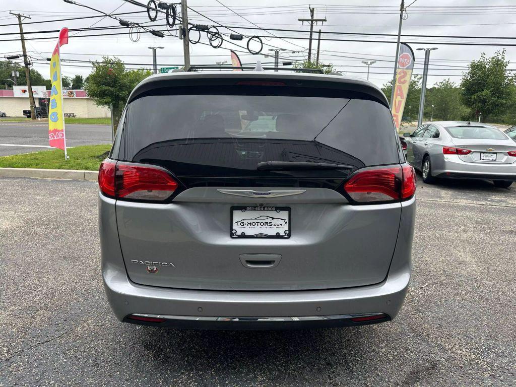 used 2019 Chrysler Pacifica car, priced at $14,995