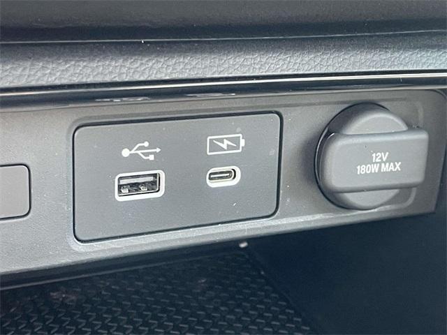 used 2023 Honda CR-V car, priced at $30,950