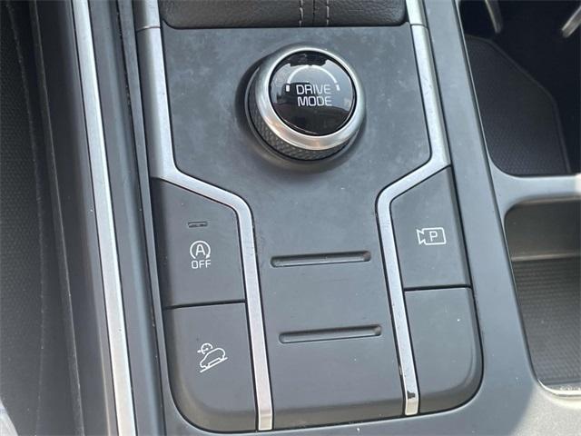 used 2022 Kia Sorento car, priced at $21,950