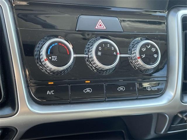 used 2022 Kia Sorento car, priced at $21,950