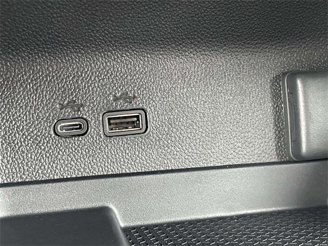 new 2026 Chevrolet Traverse car, priced at $45,366