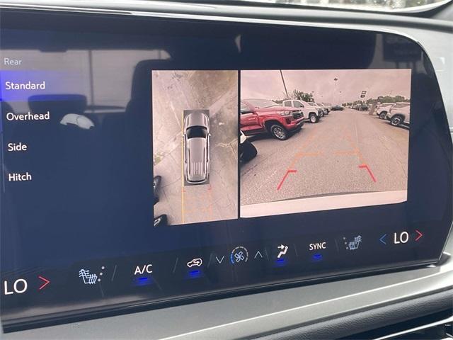 new 2026 Chevrolet Traverse car, priced at $45,366