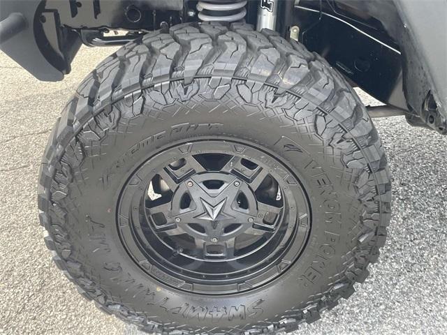used 2013 Jeep Wrangler Unlimited car, priced at $22,950