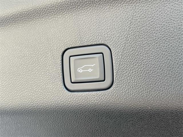 used 2024 Cadillac Escalade ESV car, priced at $90,950