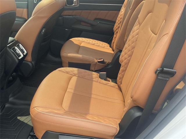 used 2022 Kia Sorento car, priced at $32,450