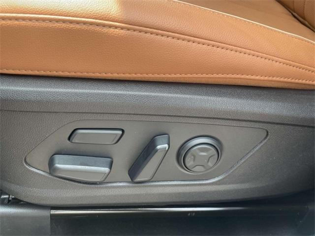 used 2022 Kia Sorento car, priced at $32,450