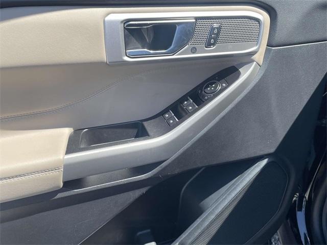 used 2022 Ford Explorer car, priced at $32,950