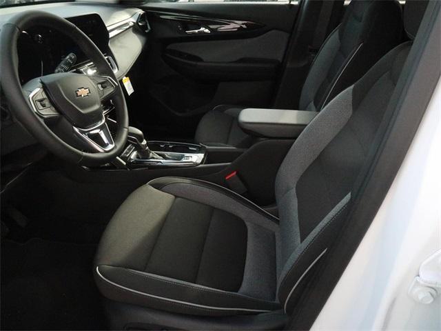 new 2025 Chevrolet TrailBlazer car, priced at $26,883