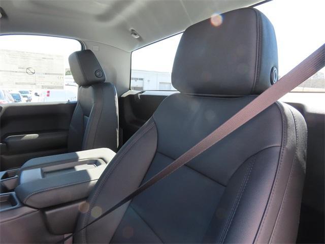new 2025 Chevrolet Silverado 1500 car, priced at $40,933